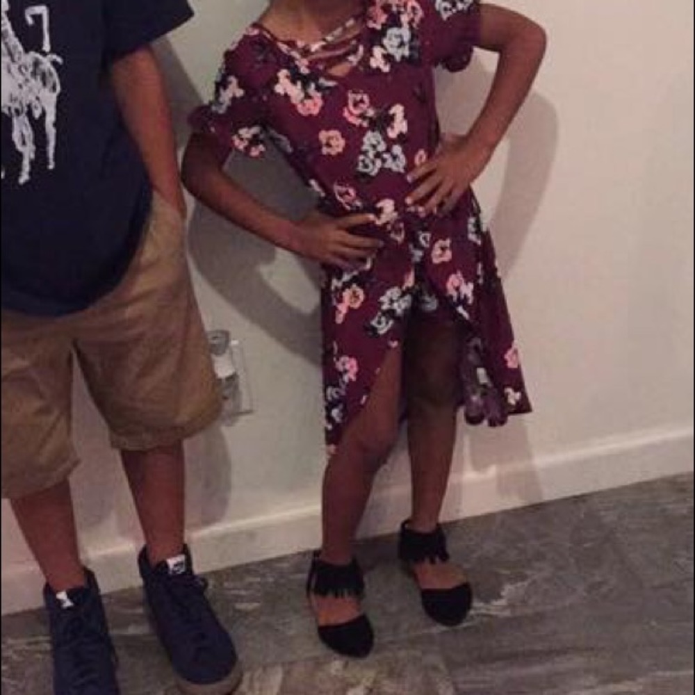 Romper - Picture 2 of 2